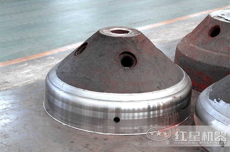 hp300圓錐破碎機(jī)每小時產(chǎn)多少噸？多少錢一臺？
